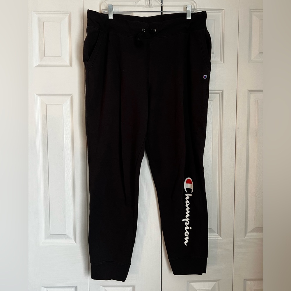 Champion Black Sweatpants with Tapered Leg and Logo